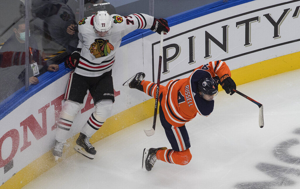APTOPIX Oilers Blackhawks Hockey